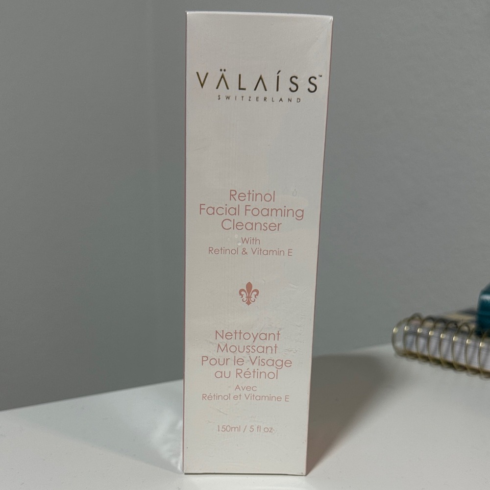 Retinol Facial Foaming Cleanser — Pink